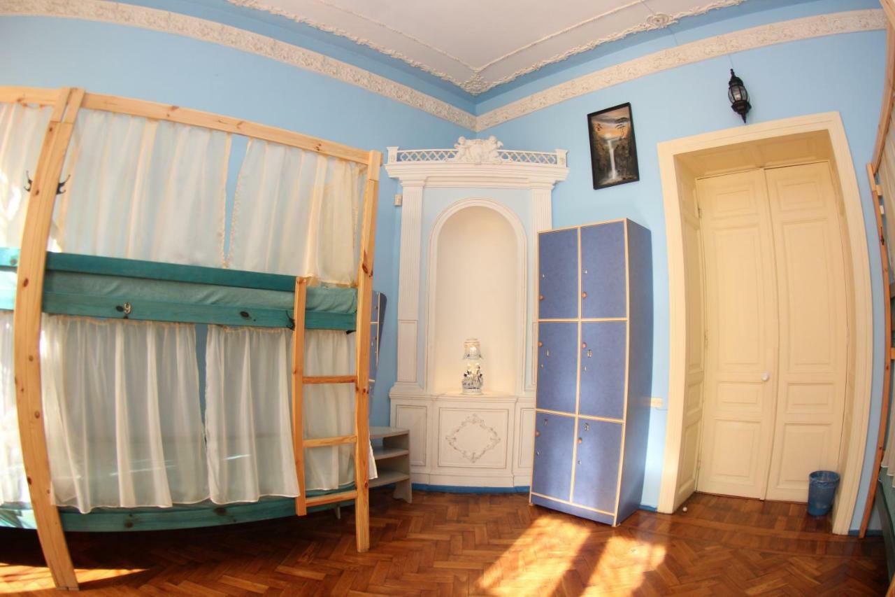 Orpheus Hostel And Apartments Odesa Exterior foto